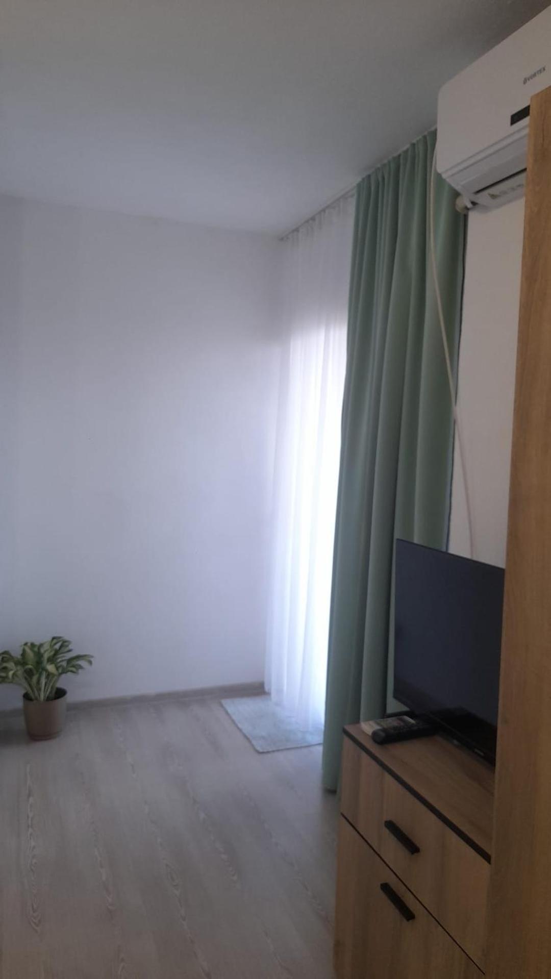 Casa Elena Eselnita Ξενοδοχείο Εξωτερικό φωτογραφία