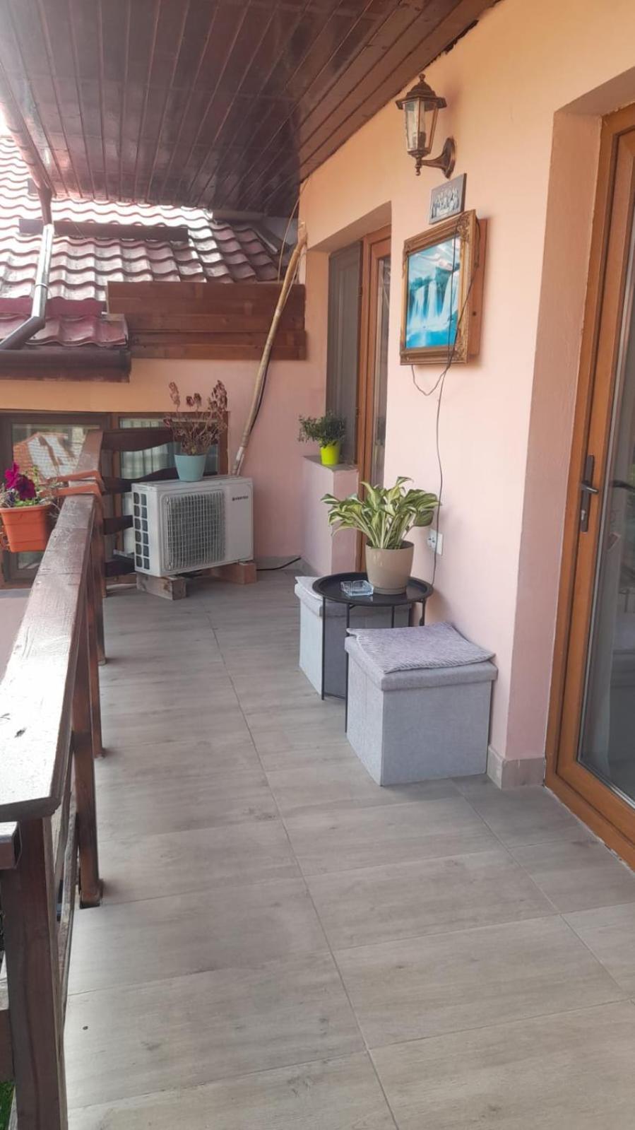 Casa Elena Eselnita Ξενοδοχείο Εξωτερικό φωτογραφία